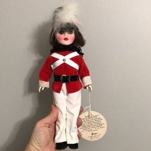 Effanbee Uniformed Soldier - RAT TAT TAT as drummers 11inch